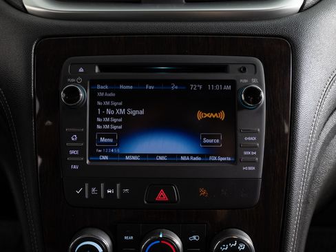 Used 2017 Chevrolet Traverse LT w/ True North Edition AWD/4WD image 34