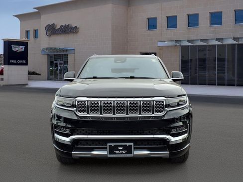 Used 2022 Jeep Grand Wagoneer Series III w/ Flexible Seating Group AWD/4WD image 2