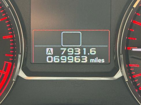 Used 2016 Subaru WRX image 13