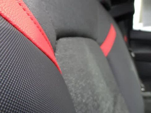 Used 2024 Chevrolet Colorado Z71 w/ Advanced Trailering Package image 11