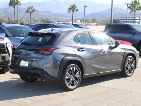 Certified 2025 Lexus UX 300h FWD image 21