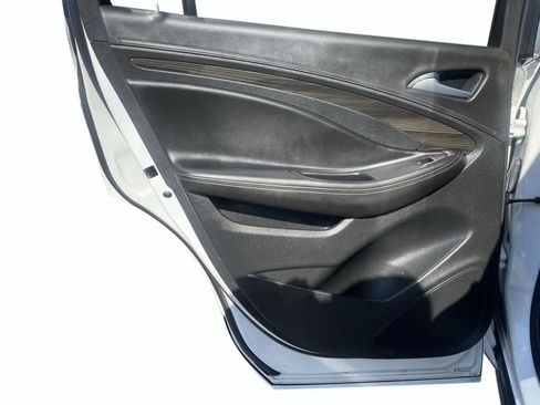 Used 2020 Buick Envision Premium image 12