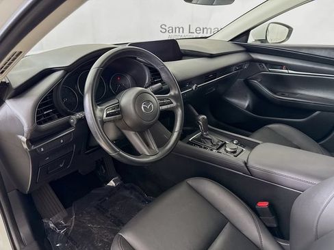 Used 2023 MAZDA MAZDA3 s FWD image 9