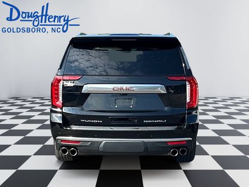 Used 2024 GMC Yukon Denali w/ Denali Reserve Package AWD/4WD image 4
