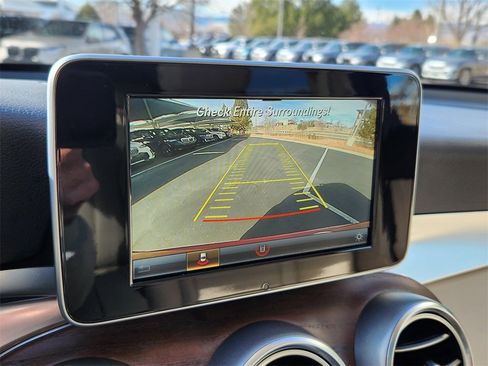 Used 2019 Mercedes-Benz GLC 350e 4MATIC image 23