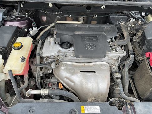 Used 2017 Toyota RAV4 Limited FWD image 18