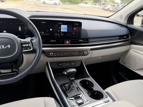 Used 2026 Kia Carnival SX Prestige FWD image 18