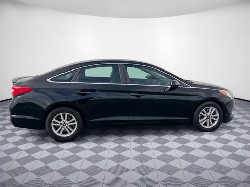 Used 2016 Hyundai Sonata SE w/ Cargo Package FWD image 8