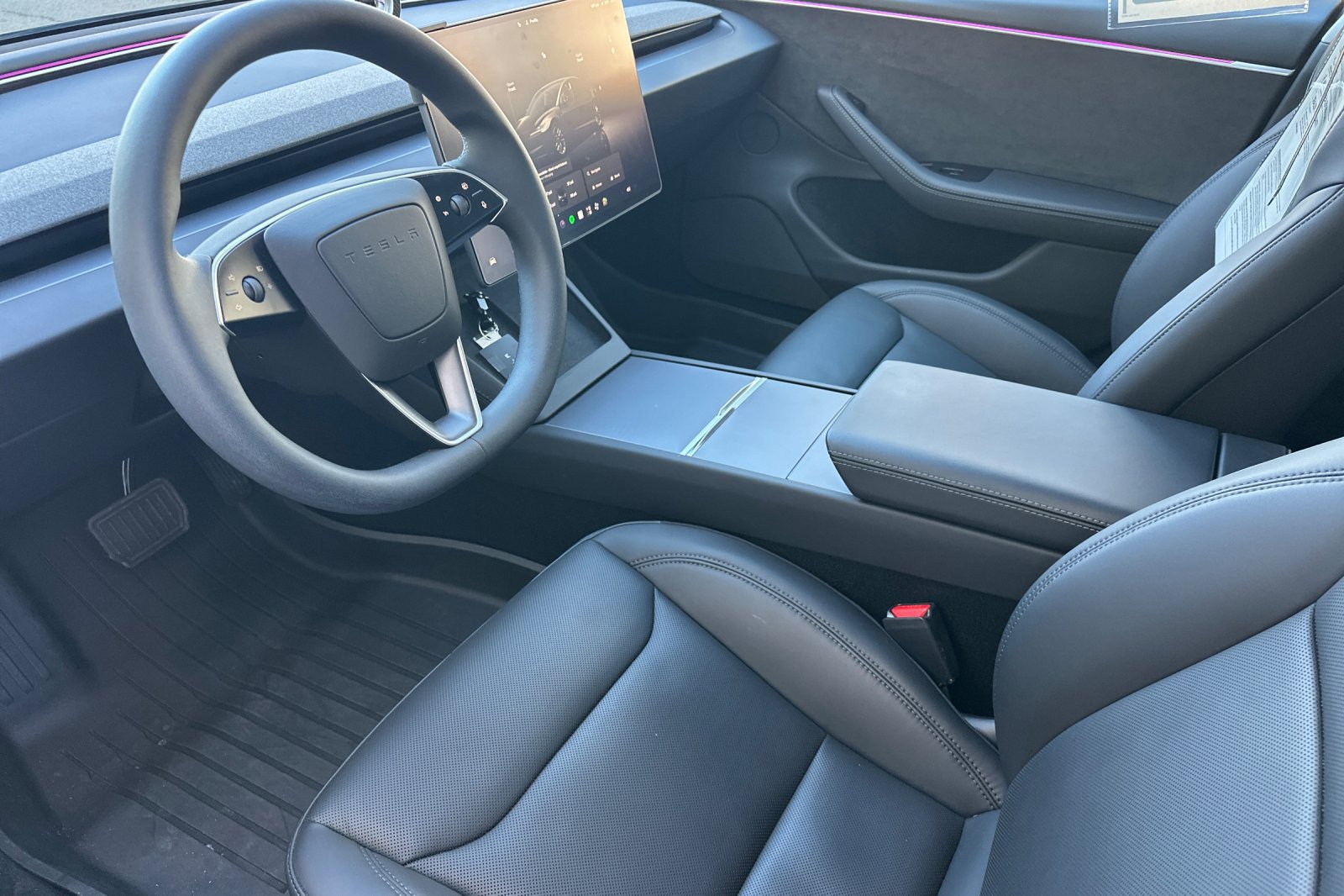 Used 2025 Tesla Model 3 Long Range AWD/4WD image 10