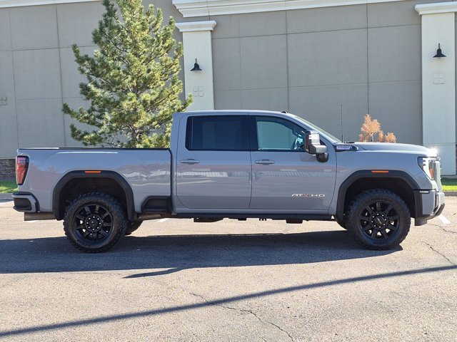 Used 2024 GMC Sierra 2500 AT4 w/ AT4 Premium Plus Package AWD/4WD image 4
