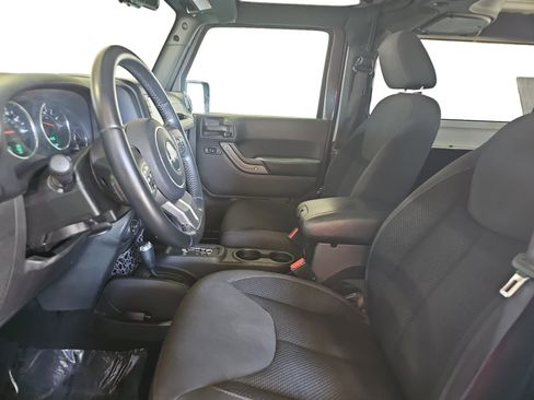 Used 2017 Jeep Wrangler Sport AWD/4WD image 10