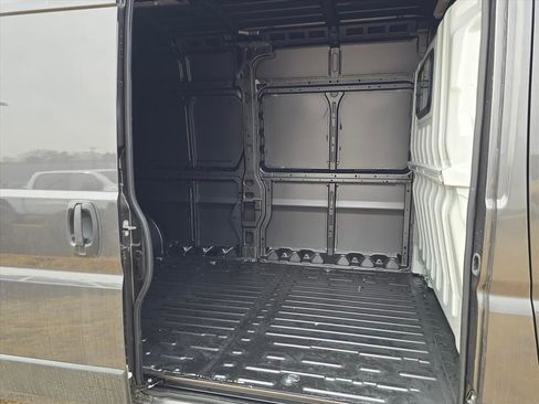 New 2026 RAM ProMaster 2500 w/ Convenience Group image 7