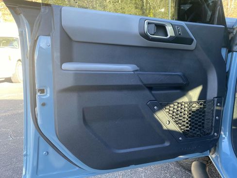 Used 2023 Ford Bronco Big Bend image 17