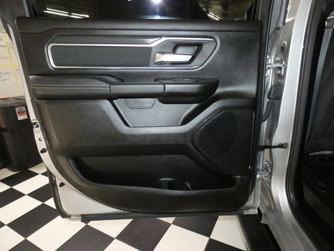 Used 2025 RAM 1500 Big Horn AWD/4WD image 27