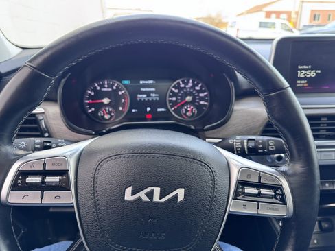 Used 2022 Kia Telluride SX image 25