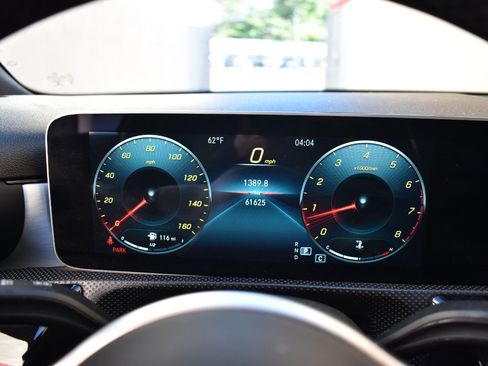 Used 2019 Mercedes-Benz A 220 4MATIC image 25