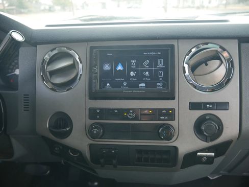 Used 2016 Ford F250 XLT image 15