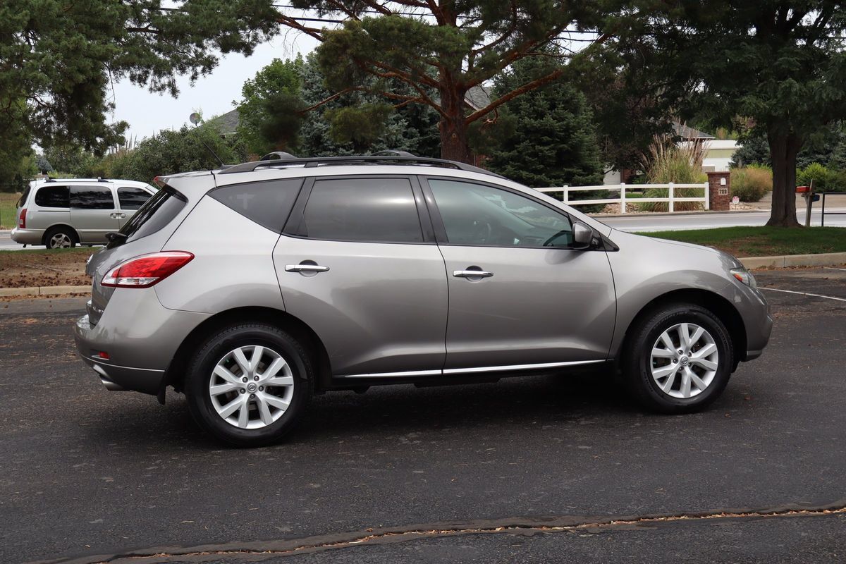Used 2012 Nissan Murano SL AWD/4WD image 4