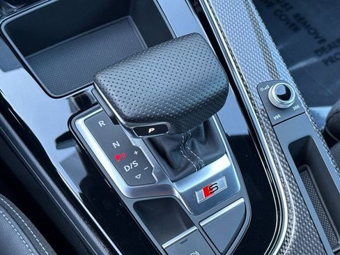 Used 2022 Audi S5 Premium image 18