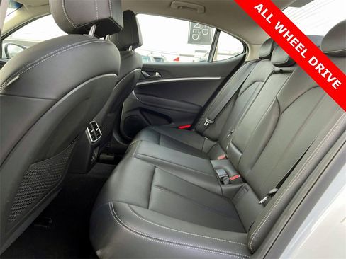 Certified 2025 Genesis G70 2.5T image 13