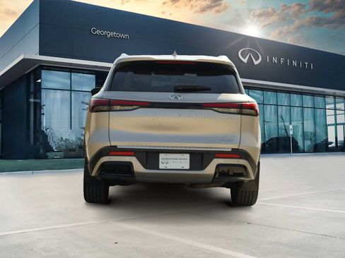 Certified 2023 INFINITI QX60 Luxe w/ Cargo Package image 6