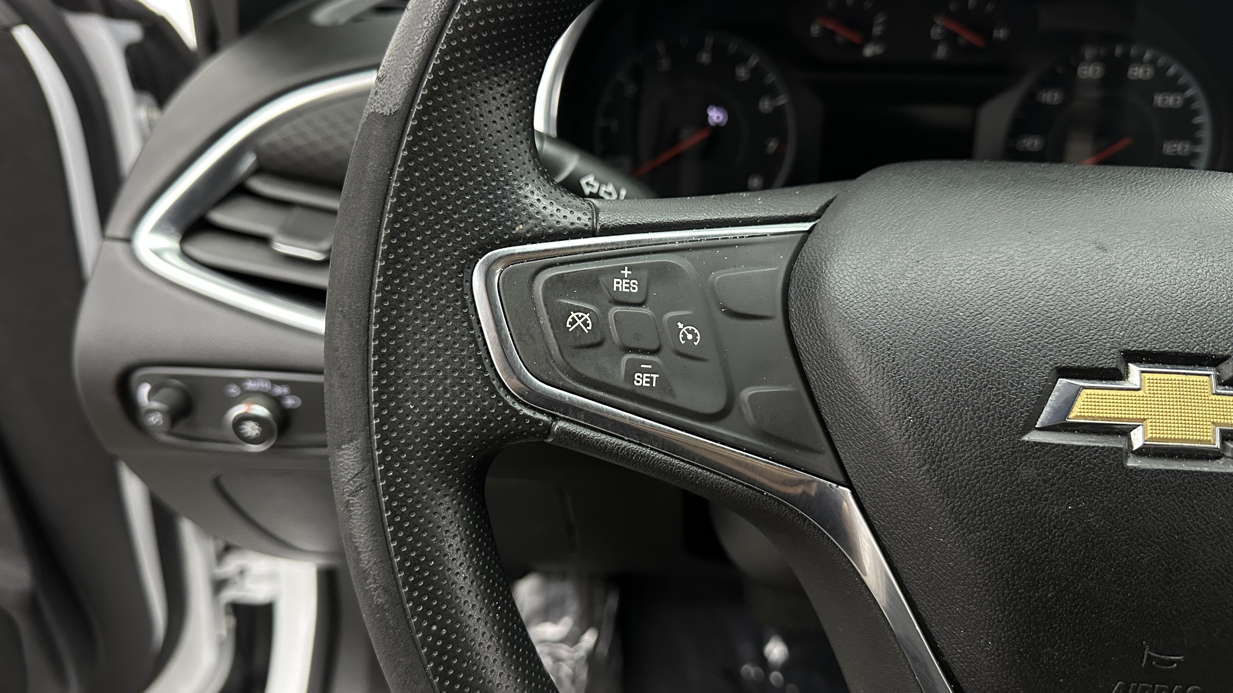 Used 2021 Chevrolet Malibu LT FWD image 24