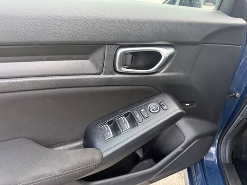 Used 2025 Honda Civic Sport image 5