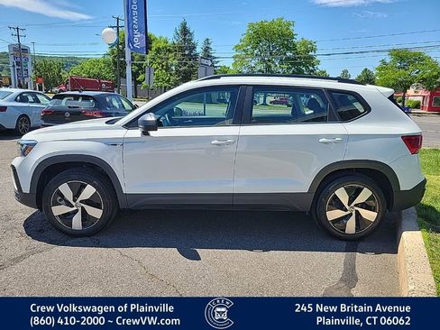 Certified 2024 Volkswagen Taos S AWD/4WD image 25