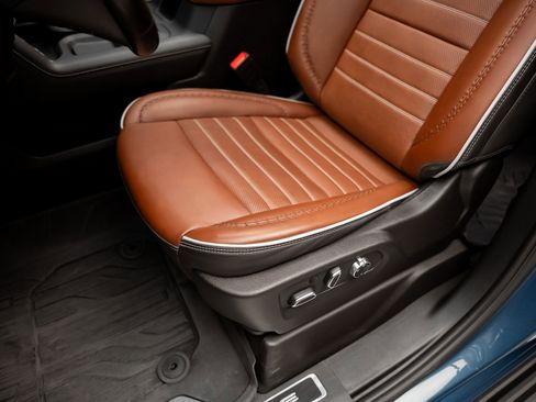 Used 2024 GMC Sierra 2500 Denali Ultimate w/ LPO, GMC Protection Package image 58