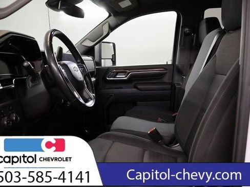 Used 2024 Chevrolet Silverado 2500 LT image 12