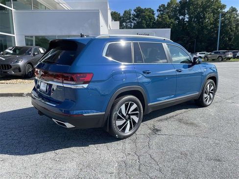 New 2025 Volkswagen Atlas SEL image 4