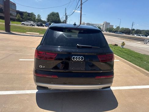 Used 2019 Audi Q7 2.0T Premium Plus AWD/4WD image 11