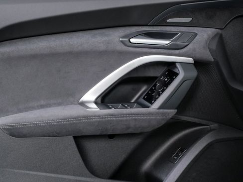 New 2026 Audi SQ5 Premium Plus image 6