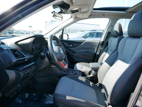 Used 2023 Subaru Forester Sport image 31