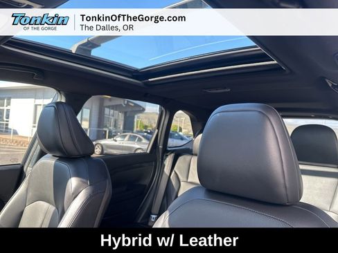 Used 2025 Subaru Forester Limited w/ Popular Package AWD/4WD image 18