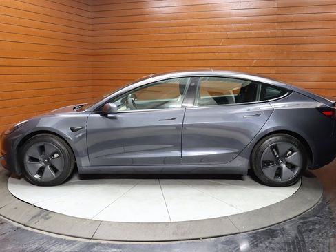 Used 2023 Tesla Model 3 Standard Range image 21