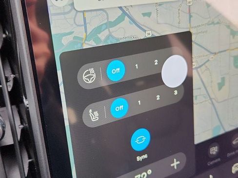 New 2025 Volvo XC90 B5 Plus w/ Protection Package Premier image 22