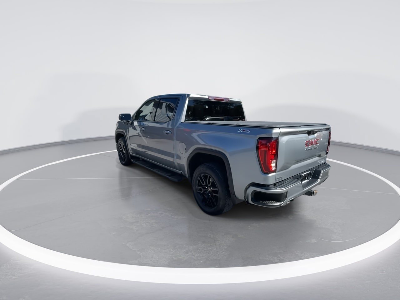 Used 2024 GMC Sierra 1500 Elevation w/ X31 Off-Road Package AWD/4WD image 6