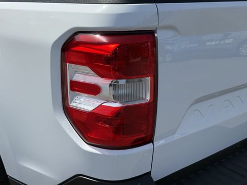 Used 2025 Ford Maverick XL FWD image 9