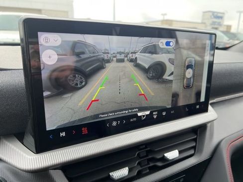 New 2026 Ford Explorer ST-Line w/ ST-Line Street Pack AWD/4WD image 32