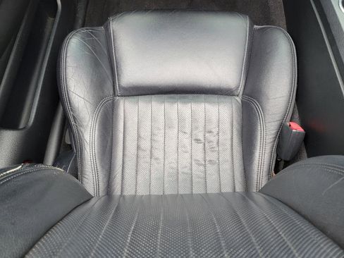 Used 2004 Ford Thunderbird Deluxe image 31