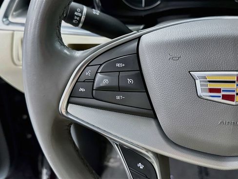 Used 2021 Cadillac XT5 Premium Luxury w/ LPO, Floor Liner Package AWD/4WD image 12