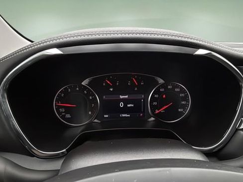 Used 2025 Chevrolet Blazer LT AWD/4WD image 15