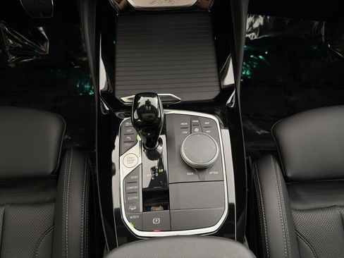 Used 2025 BMW X4 xDrive30i w/ Premium Package image 22