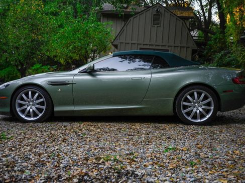 Used 2006 Aston Martin DB9 Volante RWD image 18