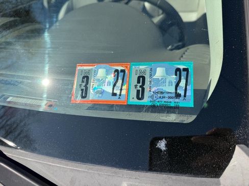 Used 2012 Suzuki Grand Vitara Limited image 3