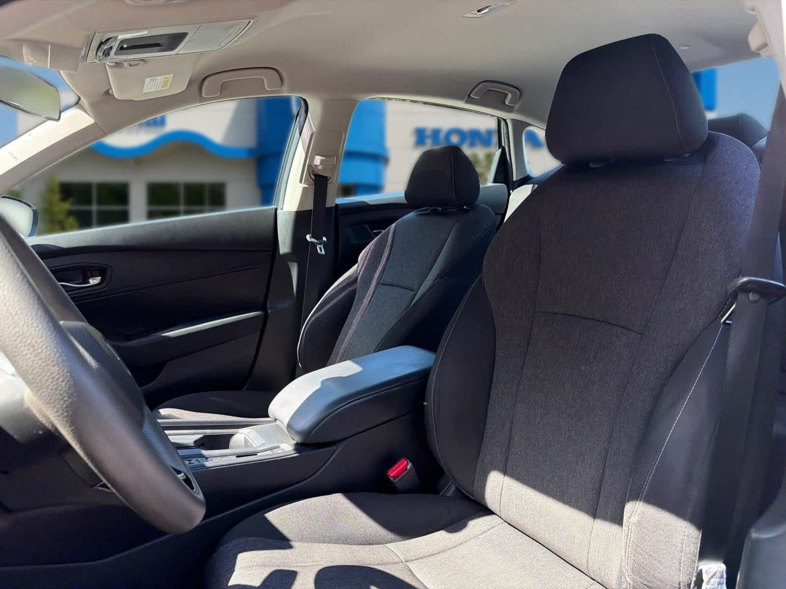 Used 2023 Honda Accord LX image 13