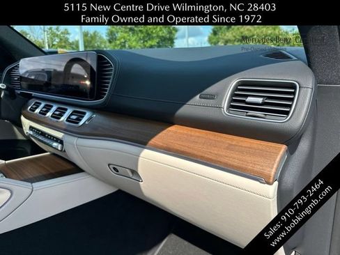 Used 2025 Mercedes-Benz GLS 450 4MATIC image 42