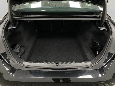 Certified 2026 BMW 530i xDrive w/ Premium Package image 5