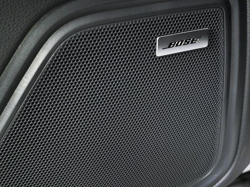 New 2026 Porsche Macan S image 7